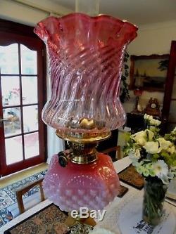 A Beautiful Banquet Victorian Twin Duplex Table Oil Lamp