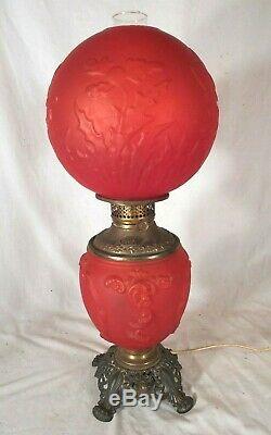 ANTIQUE 19th CENTURY GWTW OIL LAMP WITH MATCHING RUBY RED GLASS SHADE