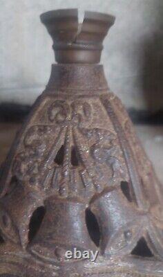 ANTIQUE VICTORIAN BRASS OIL LAMP. Humanitarianchairty