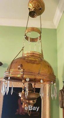 ANTIQUE VICTORIAN HANGING OIL PARLOR LAMP AMBER COINDOT 14 SHADE W Prisms