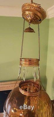 ANTIQUE VICTORIAN HANGING OIL PARLOR LAMP AMBER COINDOT 14 SHADE W Prisms