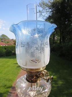ANTIQUE VICTORIAN VERITAS BLUE GLASS TULIP ACID ETCHED DUPLEX OIL LAMP SHADE