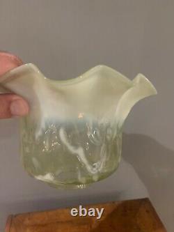 Amazing VICTORIAN Yellow Green Vaseline Opalescent Glass Oil Lamp Shade