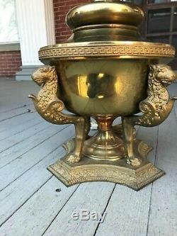 Antique Bradley and Hubbard B&H Victorian Banquet GRIFFIN Kerosene Oil Lamp