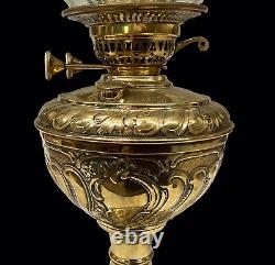 Antique Brass Oil Lamp Veritas Acid Etched Beehive Shade W & S Duplex Burner