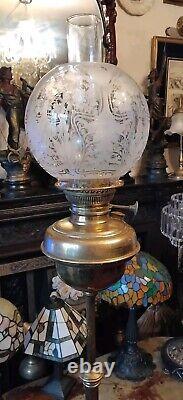 Antique Brass Telescopic Standard Oil Lamp