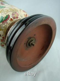 Antique Doulton's Ceramic Oil Lamp Base & Font Hinks Bayonet Fit Collar