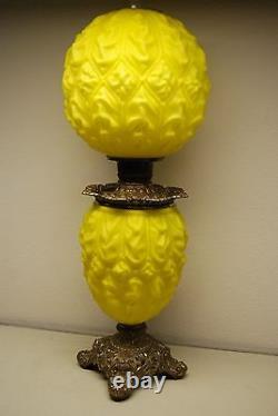 Antique Gwtw Kerosene Oil Canary Yellow Glass Drape Art Nouveau Victorian Lamp