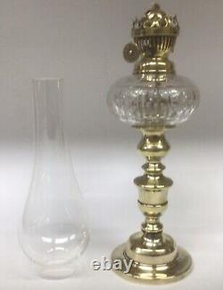 Antique Messengers Peg Oil Lamp Clear Glass Font And Shade