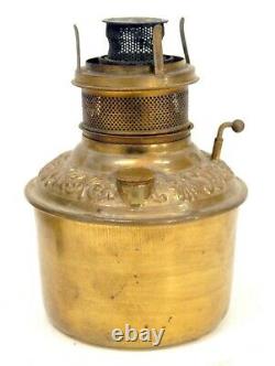 Antique Ornate Victorian M&w 94 Brass & Onyx Banquet Parlor Oil Kerosene Lamp