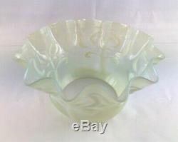 Antique Vaseline Oil Lamp Shade Powell / Walsh
