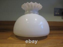 Antique Veritas Frilly Pie Crust Top Reading Duplex Oil Lamp Shade