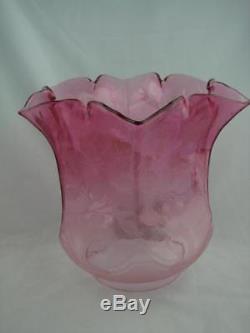 Antique Veritas Graduated Cranberry Glass Etched Tulip Oil Lamp Shade 4 Fitter