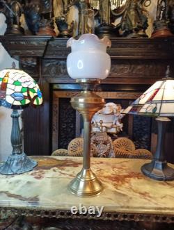 Antique Victorian Brass Column Oil Lamp Brass Font Duplex burner Tulip Shade