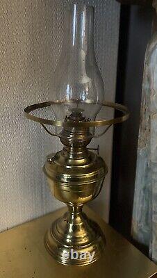 Antique Victorian Brass Oil Lamp