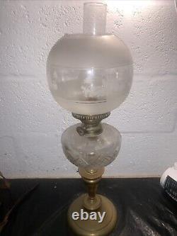 Antique Victorian Duplex Oil Lamp With Chimney & Globe Shade Not Tested 25.5