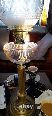Antique Victorian Hinks &Son's Corinthian Brass Column Oil Lamp Etched Globe vgc