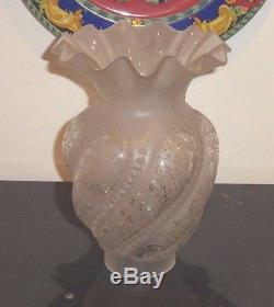 Antique Victorian Oil Lamp Twisted Beaded Etched Glass Shade 8 3/4 Tall