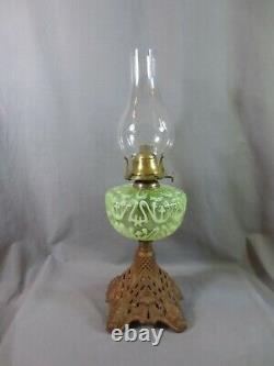 Antique Victorian Vaseline Glass Oil Lamp And Chimney Shepards Hut Farmhouse