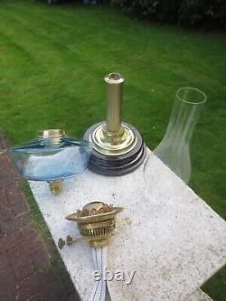 Antique Vintage Brass English Make Oil Lamp & Chimney Shepards Hut Oil Lamp