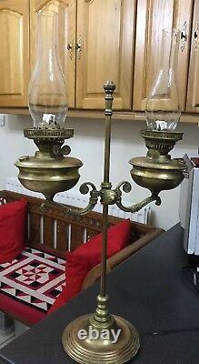 Antique Vintage Victorian Ornate Brass Double Oil Lamp