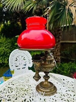 Antique victorian Bronze oil lamp