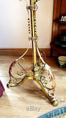 Arts and Crafts Victorian telescopic oil standard lamp, vaseline glass shade