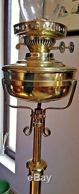 Arts and Crafts Victorian telescopic oil standard lamp, vaseline glass shade