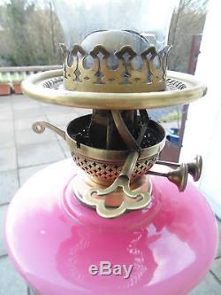 Beautiful Rose Pink Victorian Twin Duplex Oil Lamp
