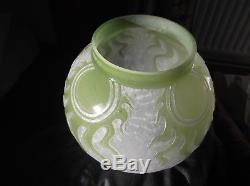 Baccarat Art Nouveau pate de verre glass Oil Lamp Shade. Rare Bespoke item