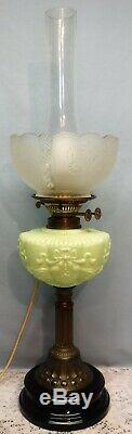 Electric or Oil Antique Green Veritas Oil Lamp Bow Ties on Font Double Burner