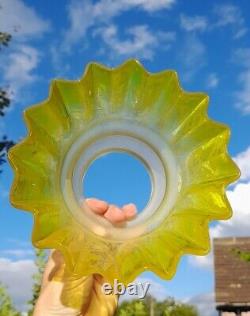 Exquisite Victorian Acid Etched Yellow Glass Oil Lamp Shade 2&3/4 Fitter