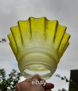 Exquisite Victorian Acid Etched Yellow Glass Oil Lamp Shade 2&3/4 Fitter