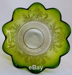 Good Victorian Green Etched Duplex Oil Lamp Shade