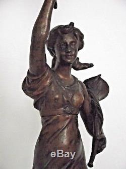 Grand Victorian French Spelter Lady Figurine with Horn Carrying Oil Lamp 635