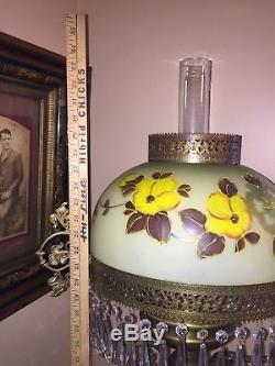 Large Antique Victorian Parlor Oil Lamp Hand Painted Glass Shade