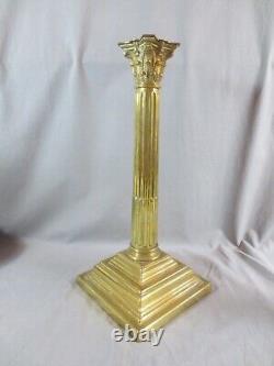 Large Tapering Victorian Corinthian Column Oil Lamp Brass Base 14 1/2