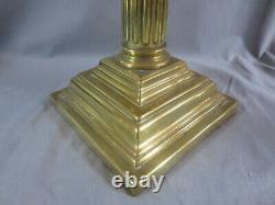 Large Tapering Victorian Corinthian Column Oil Lamp Brass Base 14 1/2