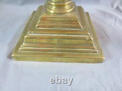 Large Tapering Victorian Corinthian Column Oil Lamp Brass Base 14 1/2