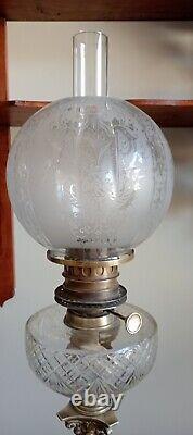 Large Victorian Oil Lamp With Brass Square Base And Corinthian Column. Pretty