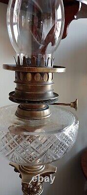 Large Victorian Oil Lamp With Brass Square Base And Corinthian Column. Pretty