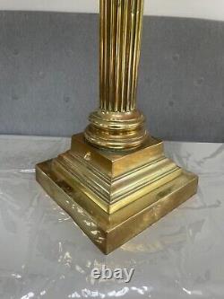 Large cast reeded column corinthian brass oil lamp base (scar)