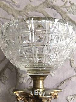 Large victorian brass and hobb nail oil lamp corinthian