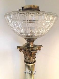 Large victorian brass and hobnail oil lamp corinthian base cut glass