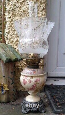 Lovely Little Porcelain Victorian Oil Lamp