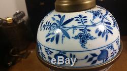 Meissen blue onion pattern victorian oil lamp