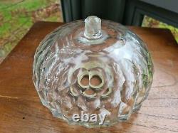 Original Victorian Deep Cut Baccarat Glass Oil Lamp font 6.25 158mm screw colar
