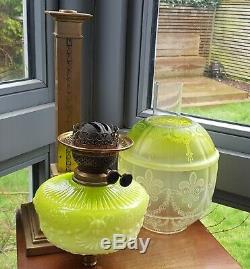Original Victorian Lime Green Etched glass shade Oil Lamp Font Burner Duplex