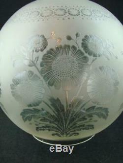 Quality Antique Foliate Design Deeply Etched Glass Globe Duplex Oil Lamp Shade