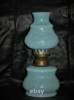 S 512 Victorian Vaseline Art Glass Miniature Oil Lamp Clear & crisp Mint